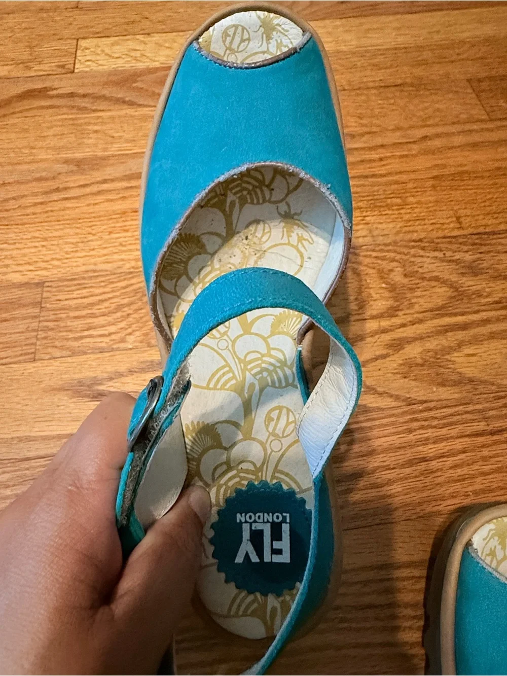FLY London Yora Turquoise Leather Peep Toe Wedge Sandal Sz 40 -9.5us